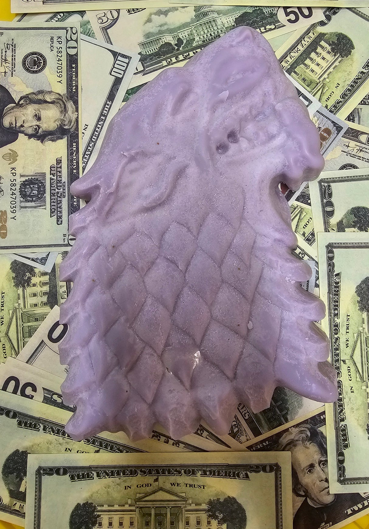 WORLDS LARGEST GAME OF THRONES DRAGON CASH WAX MELT