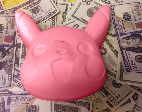 WORLDS LARGEST GIANT HELLO KITTY CASH & GEMSTONE WAX MELTS